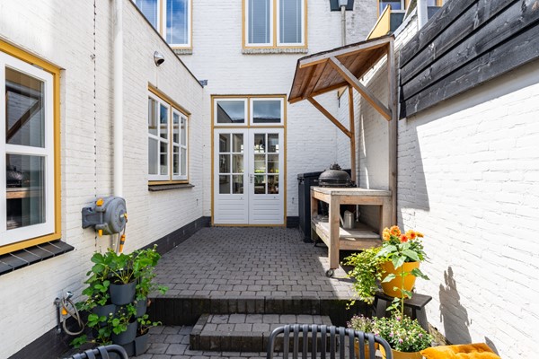 Medium property photo - Stationsweg 43, 4931 BX Geertruidenberg